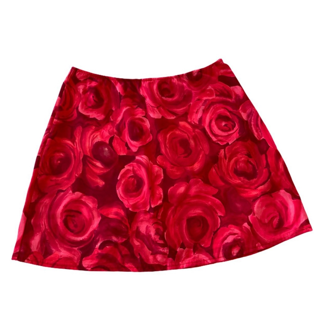 Red roses skirt 😍😍